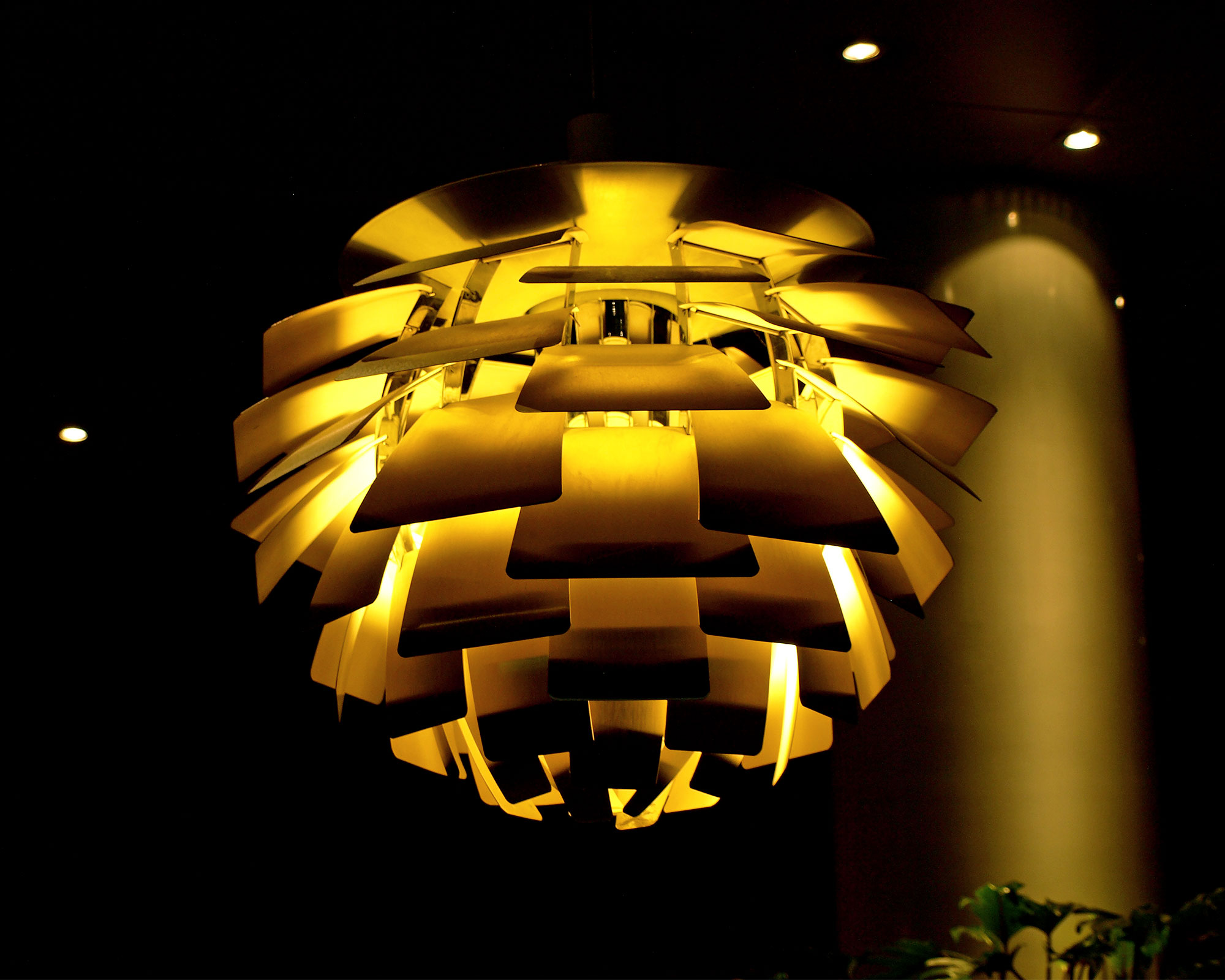 ラディソンSASロイヤルホテル 展示 ガラスオブジェクト